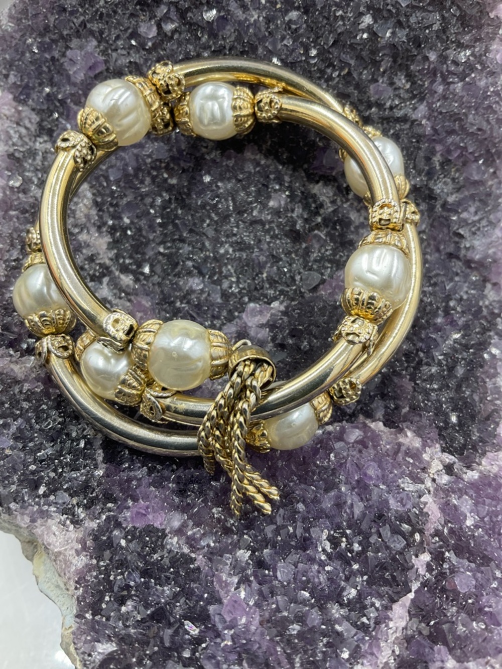 Elegant Gold Faux Pearl Double-Band Bracelet 6-8”(Memory Wire) - Picture 4 of 6